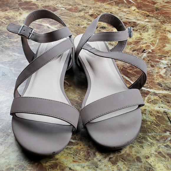 Nude C Comfort Sandals - Picture 1 of 7